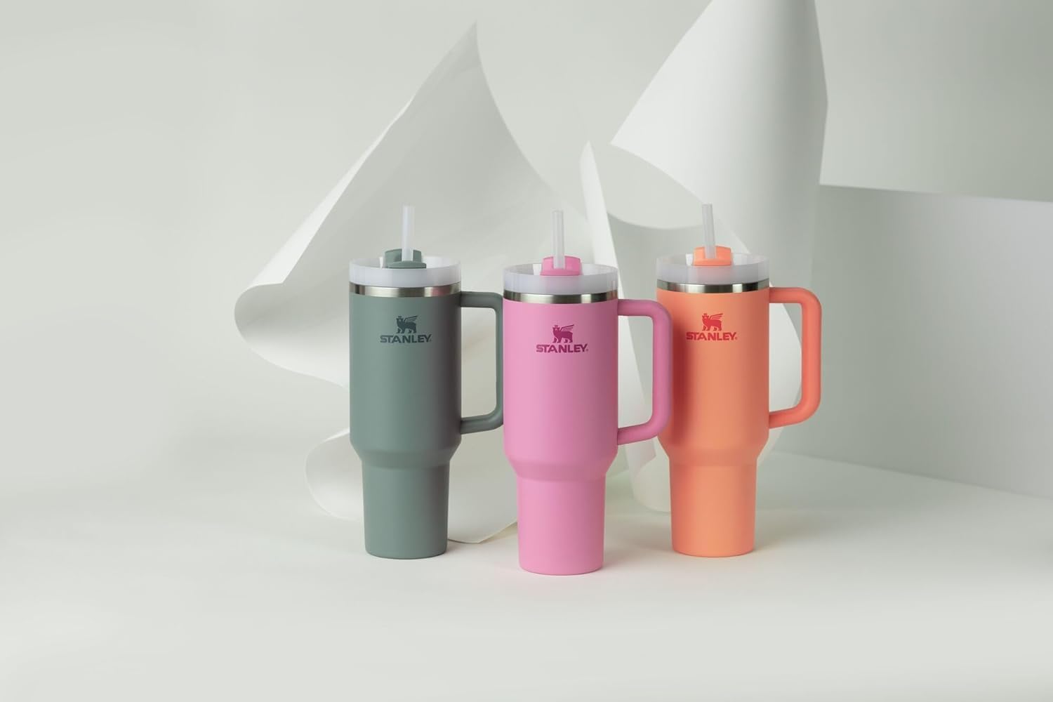 Stay Hydrated in Style with the Quencher H2.0 Tumbler - 40 Oz Insulated Stainless Steel Cup with Floral Design, Handle, and Straw